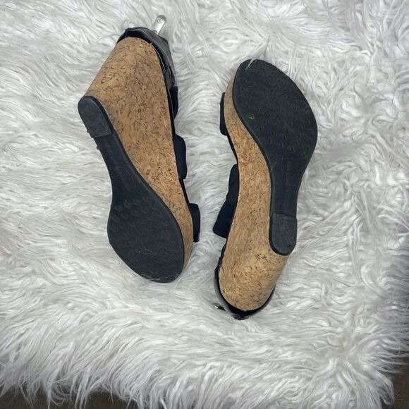 Adrienne Vittadini- Chelle Black Open-Toed Wedges - Picture 4 of 5